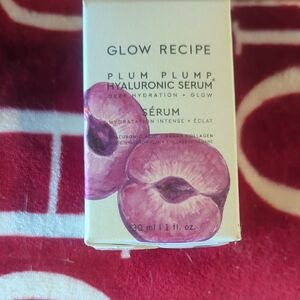 Glow Recipe Plum Plump Serum with Purple Accents